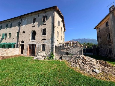 Magazzino - Deposito in Vendita