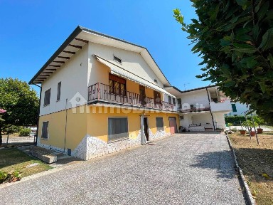 Montecchio Precalcino, Via Vignole