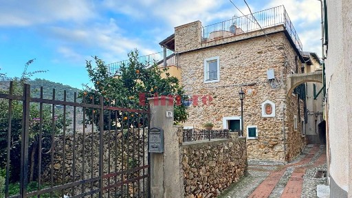 Terratetto unifamiliare via Poggio 113, Centro, Tovo San Giacomo