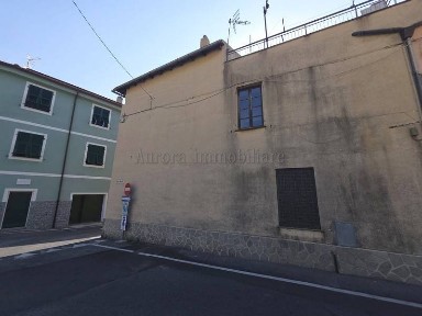 Toirano, Via P. Garassini