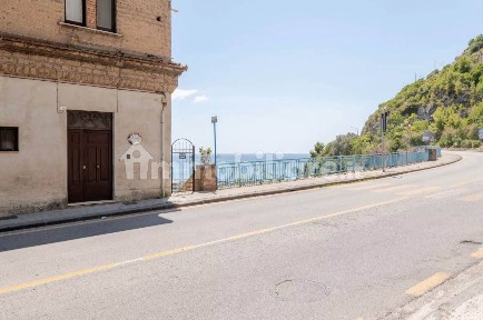 Bilocale via benedetto croce, Centro Storico - Teatro Verdi, Salerno