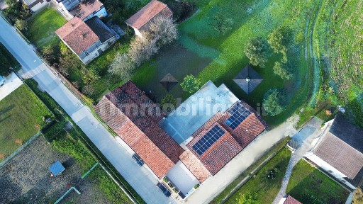 Casale 724 m², Centro, Motta Baluffi