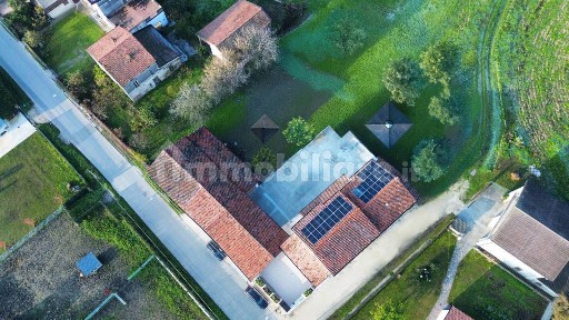 Casale 724 m², Centro, Motta Baluffi