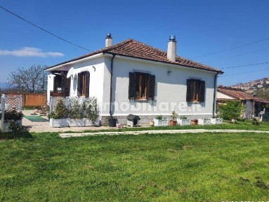 Casale via Valle 135, Centro, Arce