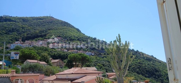 Terratetto unifamiliare via San Francesco, Centro, Maratea