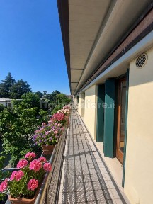Attico buono stato, 206 m², Centro, Thiene