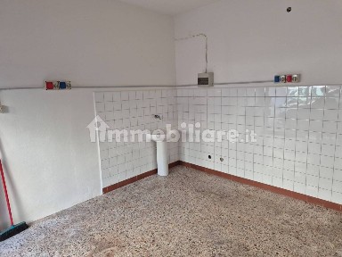 Magazzino - Deposito in Affitto