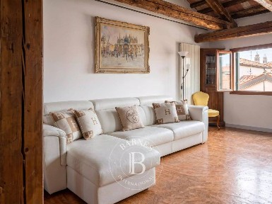 Loft, ottimo stato, terzo piano, San Francesco della Vigna, Venezia