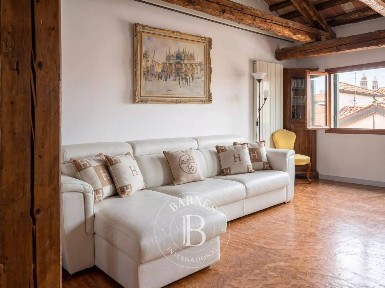 Loft, ottimo stato, terzo piano, San Francesco della Vigna, Venezia