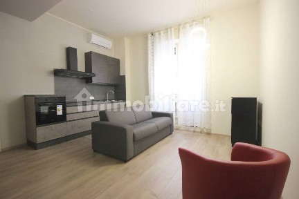 Trilocale via Leoncino 32, Centro Storico, Verona