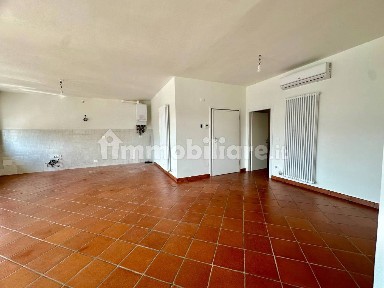 Quadrilocale via Alpone 18, Centro, Montecchia di Crosara