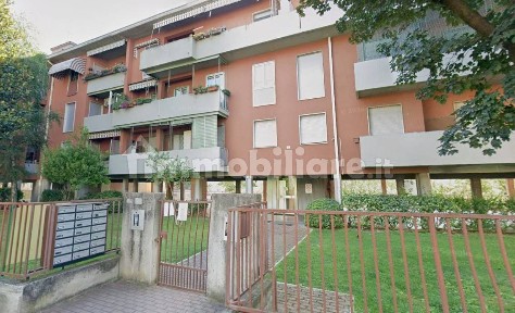 Appartamento via Lazzaro Spallanzani 3, Borgo Roma, Verona