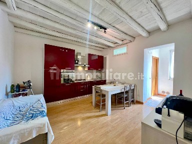 Trilocale via Filippo Rosa Morando 22, Borgo Venezia, Verona