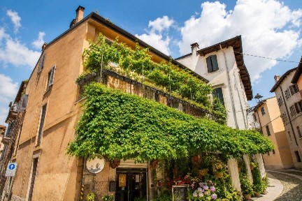 Trilocale via Fontanelle Santo Stefano 7, Veronetta, Verona