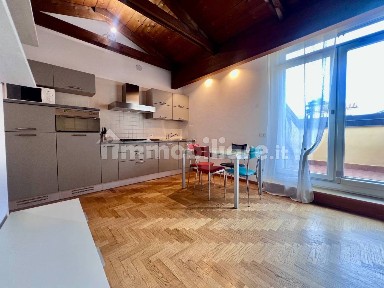 Bilocale ottimo stato, primo piano, San Zeno, Verona