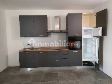 Trilocale nuovo, primo piano, Centro, Roverchiara