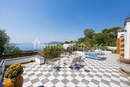 Villa unifamiliare via dell'Erica, Pineta, Arenzano