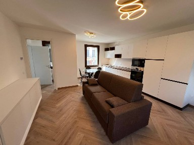 Bilocale viale Terza Armata 7, Piazza del Grano - Burchiellati, Treviso