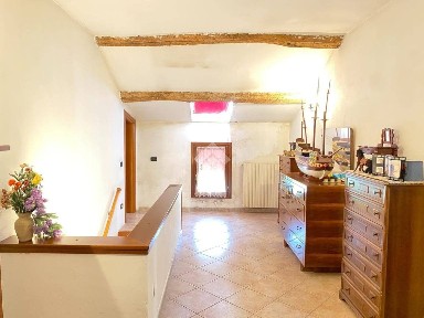 Ferrara, Casaglia, Via Pontisette