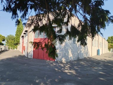 Capannone in Affitto