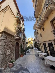Bilocale via Giardinazzo 1, Centro, Taormina