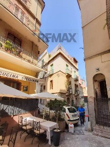 Trilocale via Giardinazzo 1, Centro, Taormina
