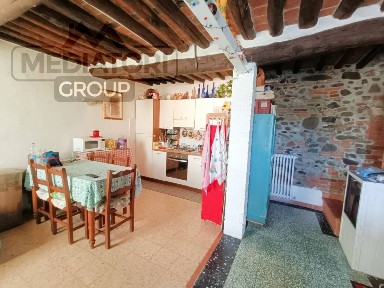 Terratetto unifamiliare 120 m², buono stato, Ponte a Moriano, Lucca