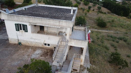 Martina Franca, strada porcile