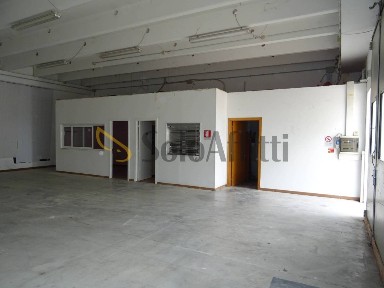 Magazzino - Deposito in Affitto