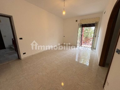 Bilocale via Sardegna 22, Piano Tavola, Belpasso