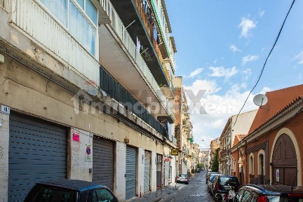 Quadrilocale via Abate Ferrara 64, Centro Storico, Catania