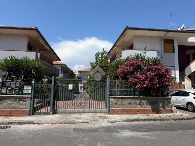 Bilocale via Salvatore Carnevale 15, Centro, Riposto