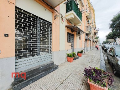 Locale commerciale in Affitto