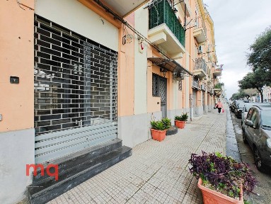 Locale commerciale in Affitto