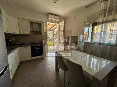 Villa a schiera via G. Matteotti, Centro, Cittadella