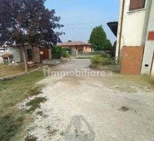 Villetta a schiera all'asta via Canevare, 40, Ospedaletto Euganeo