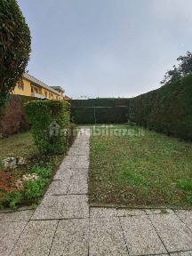 Villa a schiera via Giuseppe Mazzini, Centro, Masi