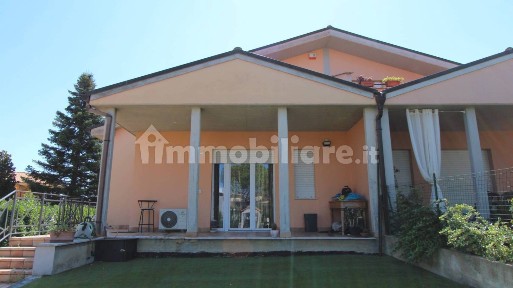 Villa a schiera via Waldino Sassetti 38/a, Piane Di Morro, Folignano