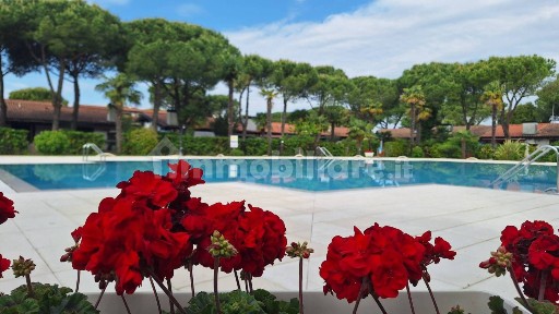 Villa a schiera viale Aprilia Marittima, Bevazzana, Latisana