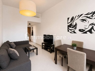Trilocale Alzaia Naviglio Pavese 52, Navigli - Darsena, Milano