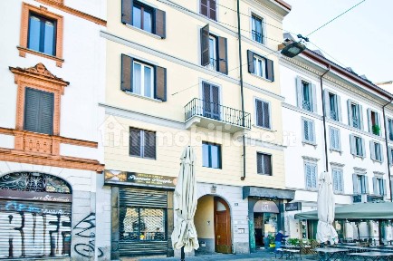 Bilocale Ripa di Porta Ticinese 21, Navigli - Darsena, Milano