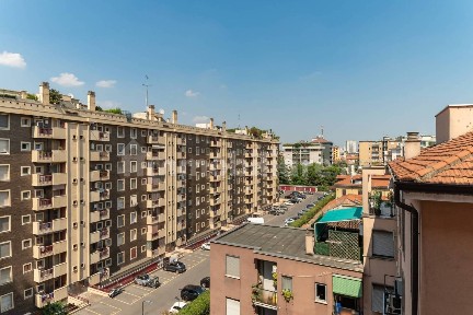 Bilocale via Ambrogio da Fossano Bergognone 43, Solari, Milano