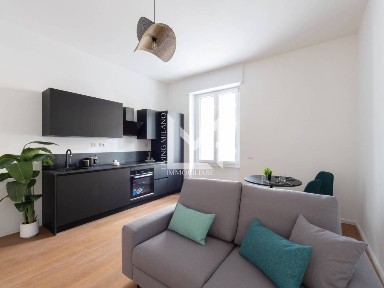 Bilocale viale Teodorico 13, Sempione, Milano