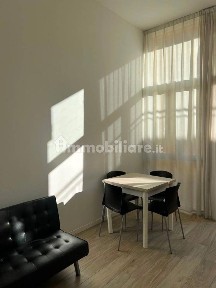 Bilocale via Empedocle 16, Villa San Giovanni, Milano