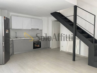 Bilocale ottimo stato, piano terra, Porta Romana - Medaglie d'Oro, Milano