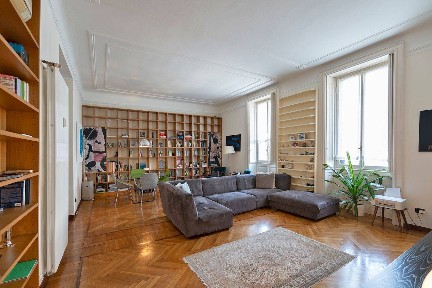 Quadrilocale via Sardegna 61, Washington, Milano
