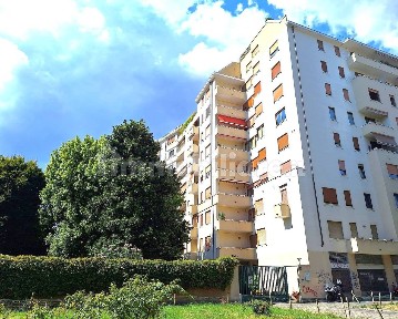 Monolocale via Andrea Costa 11, Pasteur, Milano