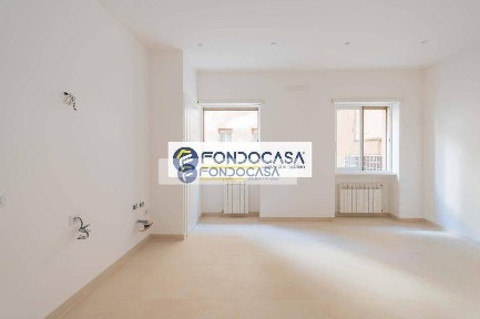Trilocale via Rovereto, Rovereto, Milano
