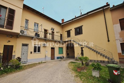 Trilocale piazza Giuseppe Garibaldi 13, Vittuone
