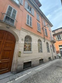 Bilocale via Ciovasso 19, Brera, Milano
